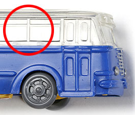 Büssing Trambus: Fenster eckig