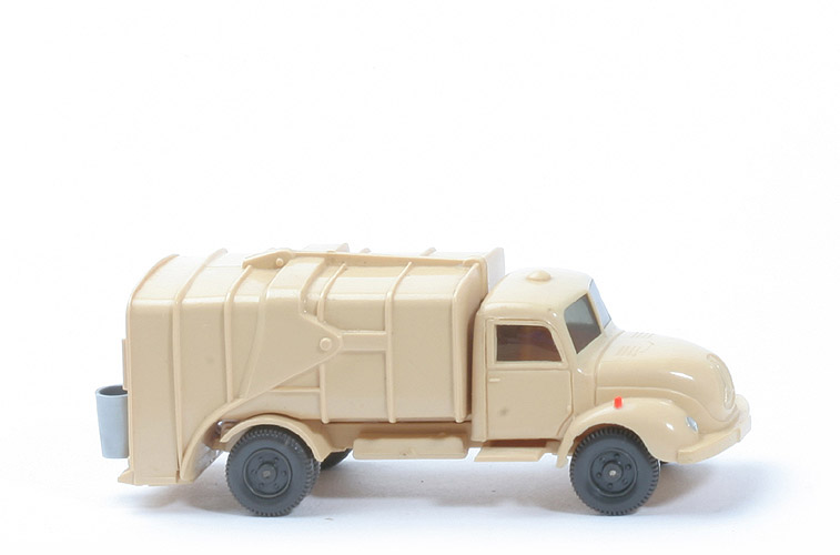 Magirus S 3500  Alter Müllwagen - mit Lüfter - 643/4