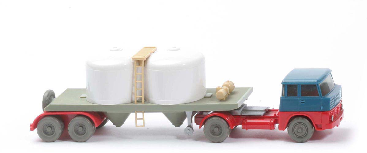 Henschel HS 14 Chemikalien-TSZ       - Räder hellgrau - Henschel (2)