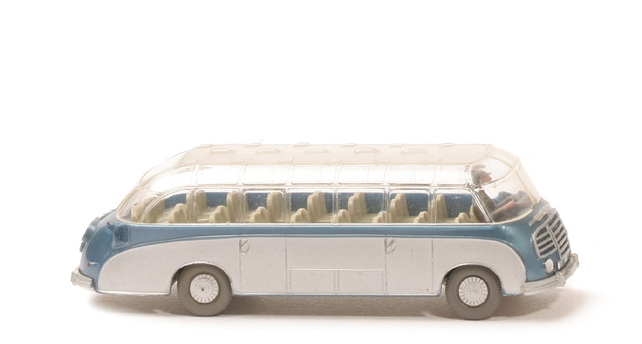 Setra-Bus - blaumetallic, WM im Kreis, mattiertes Dach - 730/5 ?