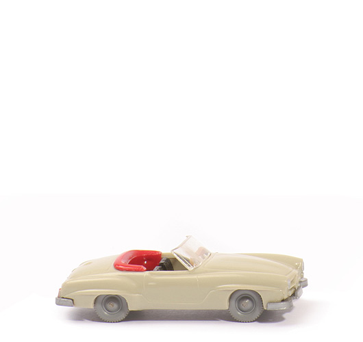 Mercedes 190 SL Cabrio - hellgelbgrau, AH offen, Nrn-Schild an Karosserie - 250/3a