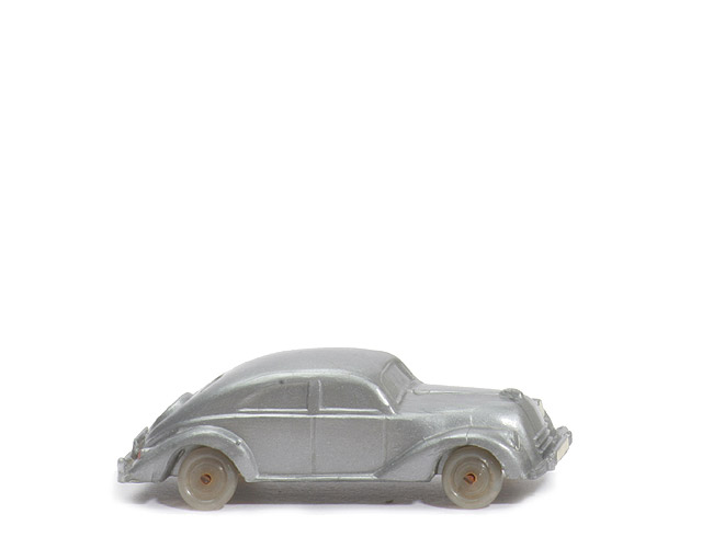Schräghecklimousine, flache Haube - silbern - 29/4g
