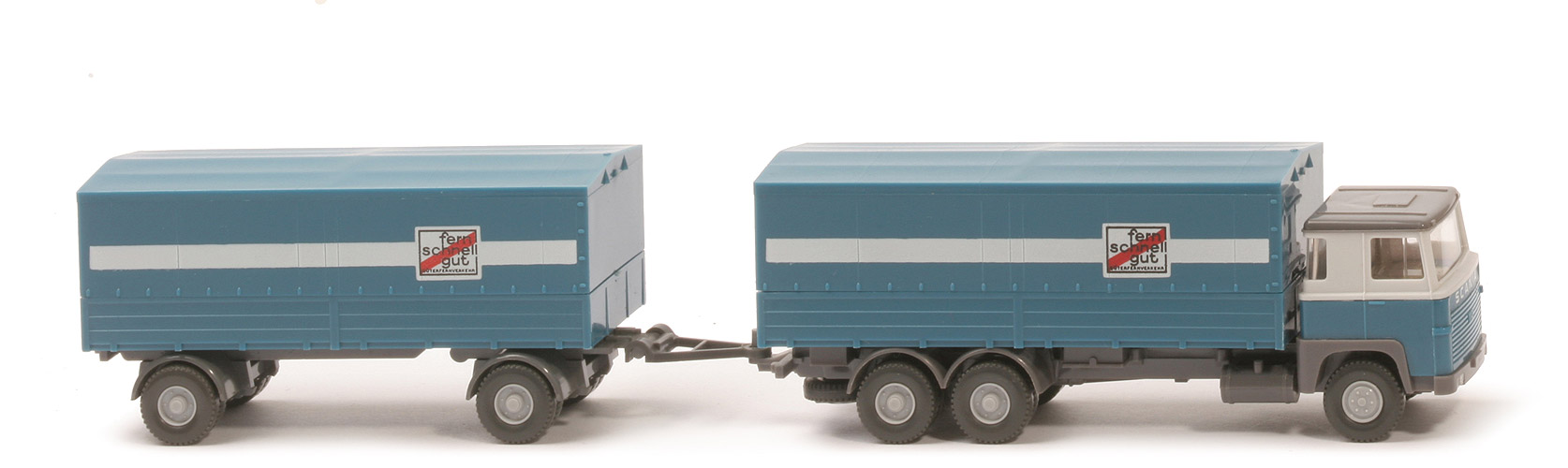 Scania 110 Fernlastzug - altweiß / azurblau - fern schnell gut - 460/7a ?