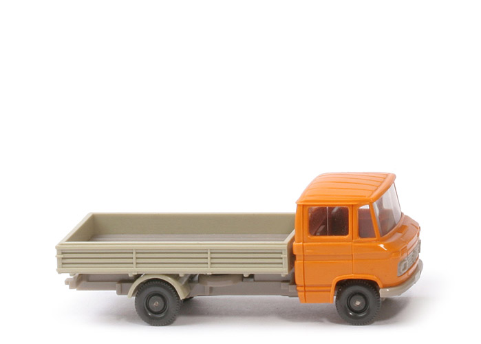 MB L 408 Pritschenwagen o. Sw - FH gelborange, PR gelbgrau, o. Lkr - 271/1 ?