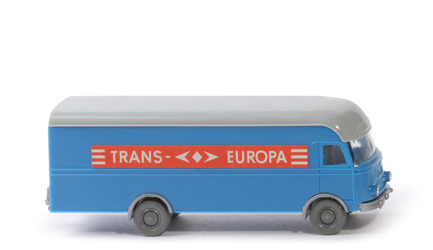 MB LP 312 Großraum-Möbelwagen - Trans Europa, himmelblau/silbergrau - 500/5b