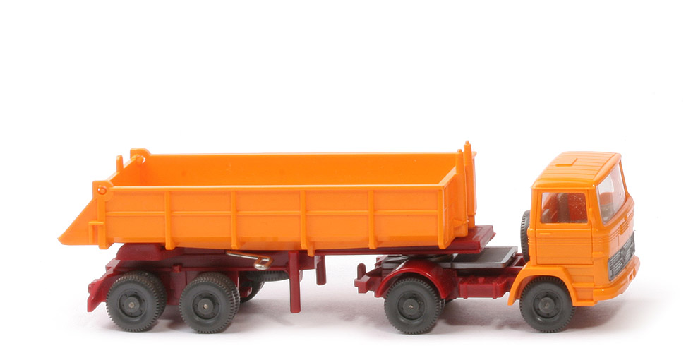 MB LPS 1317 Alter Hinterkipper - m. Spiegel m. Lkr, orangegelb, ZH verstärkt - 677/10