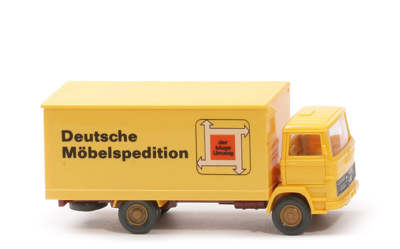 MB LP 1317 hoher Koffer - Deutsche Möbelspedition, ohne Lkr, mit Spiegeln - 435/6 ?