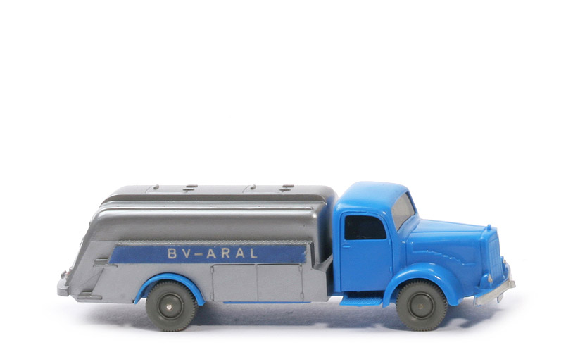 MB L 5000 Alter Tankwagen - ARAL, BP WM im Kreis - 781/7