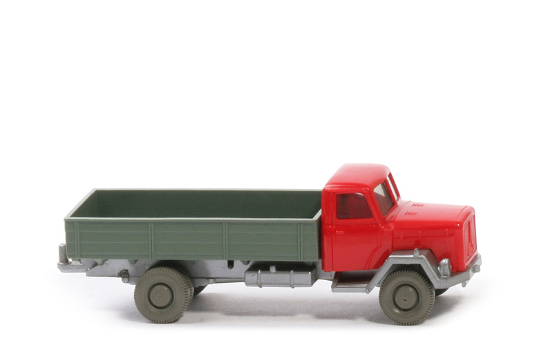 Magirus Saturn - FH rot, PR dunkelresedagrün, CH silbern - 427/2d