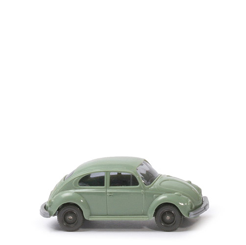 VW Käfer 1303 - hellresedagrün, m. Dreieckfenster, m. Spiegel - 30a/5c