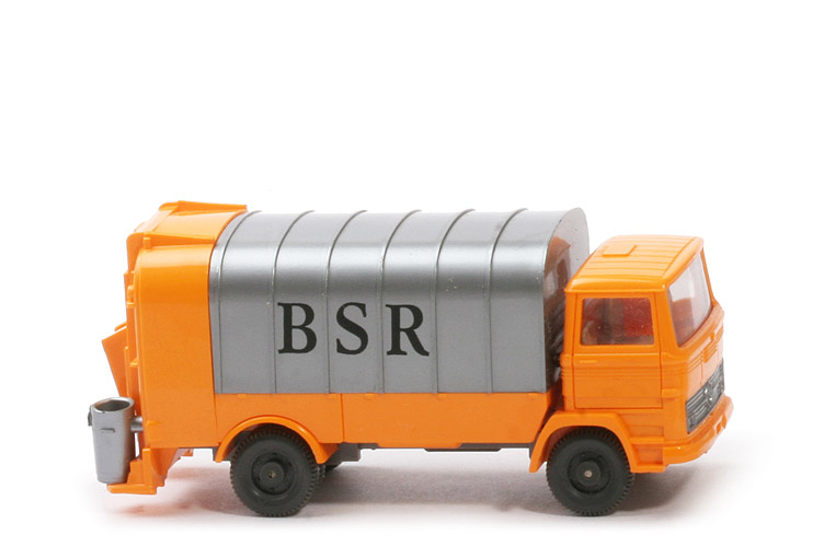 MB LP 1317 Müllwagen ohne Spiegel - BSR - Werbemodell - o. Lkr., o. Spiegel - BSR (1) b