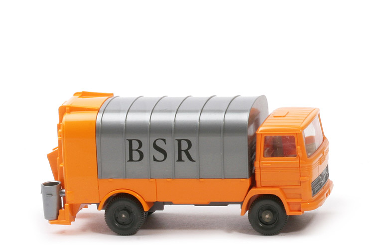 MB LP 1317 Müllwagen mit Spiegeln - BSR - Serienmodell - m. Lkr. und Spiegeln - 643/15