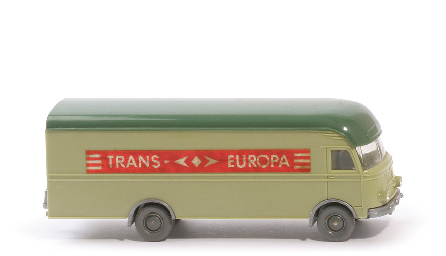 MB LP 312 Großraum-Möbelwagen - Trans Europa, lindgrün/diamantgrün - 500/5d