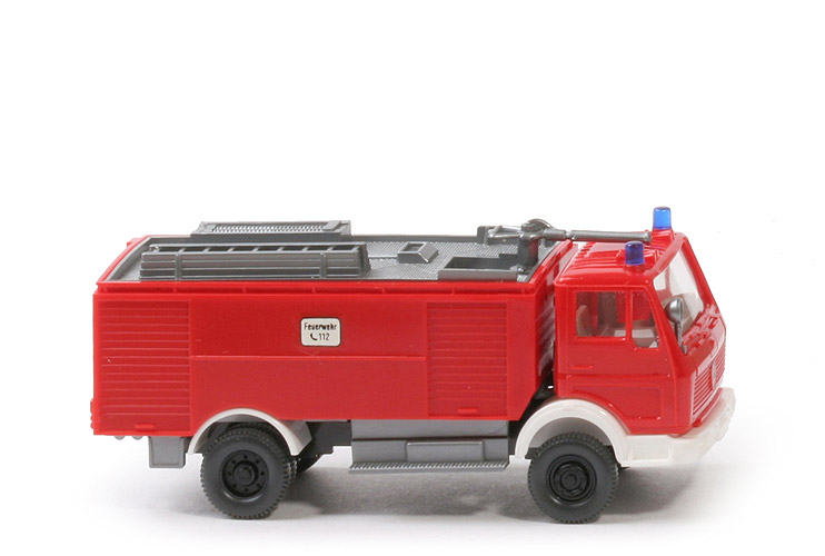 MB 1719 TLF 24/50, Feuerwehr 112 - rot, ohne Spiegelaufnahmen - 621/5