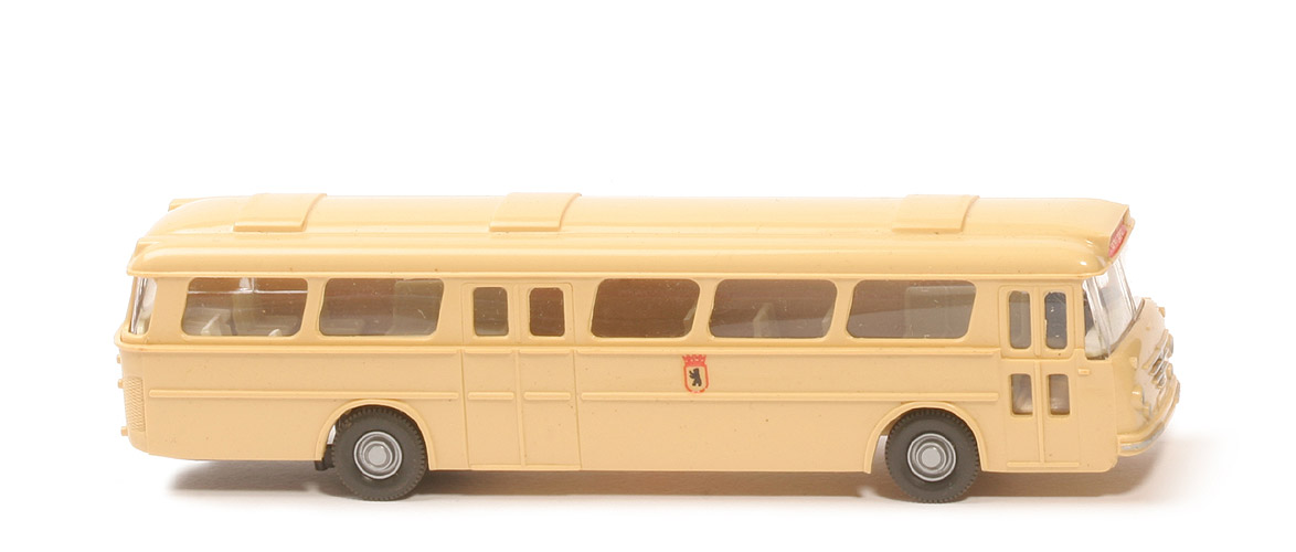 Büssing-Trambus Senator - hellbeige/hellbeige, BP 72 s - 721/1a
