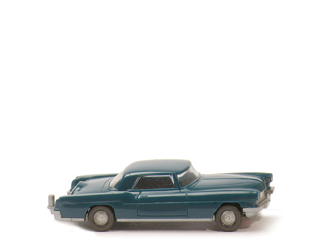 Ford Continental - ozeanblau, BP "WM 21 GERMANY", m. Zughaken - 210/3c