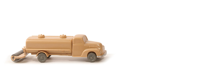 Ford 3500  Sprengwagen - beige, Walze und Halterung von IMU - 640/2a