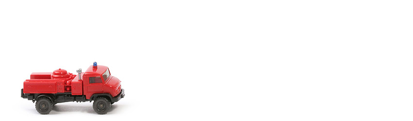 Unimog S Pulverlöschfahrzeug - 1 Blaulicht, mit Nippel, ohne Schwenkbügel - 604/3