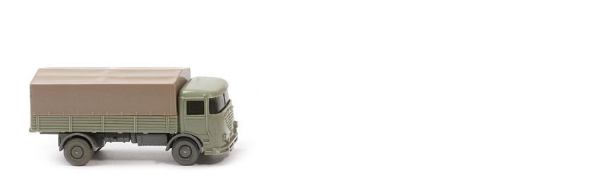 Büssing LU 7 - hellgraugrün / basaltgrau, CH geschlossen, o. Blinker - 474/3e