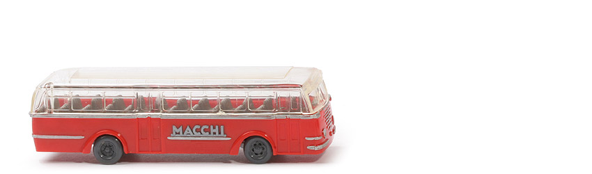 Büssing Trambus - Macchi (WiK groß, o. Fahrer, blassrot, CH silber) - Macchi