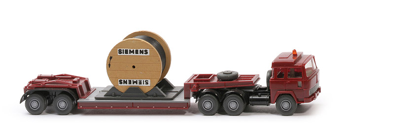 Magirus 235 D Tieflade-Sattelzug, m. Kabeltrommel - Siemens, FH, Auflieger rotbraun, Kotflügel schwarz, Kabel schwarz - sie_3b