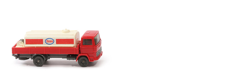 MB LP 1317 Pritsche mit Öltank - rot, CH basaltgrau - nicht erfasst